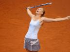 Sharapova vence torneio e ganha Porsche como prêmio na Alemanha Thomas Kienzle/AFP