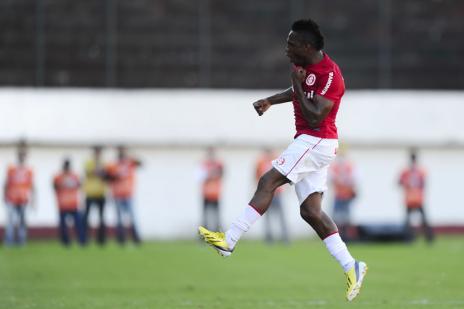 Inter vence o Veranópolis com gol de Willians e enfrenta o Ju na final da Taça Farroupilha (Mauro Vieira/)