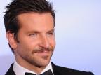 Bradley Cooper é o terceiro ator a deixar elenco de faroeste com Rodrigo Santoro e Natalie Portman Robyn BECK/AFP Bradley Cooper é o terceiro ator a deixar elenco de faroeste com Rodrigo Santoro e Natalie Portman Robyn BECK/AFP
