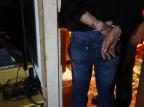 Pelo menos 30 suspeitos são presos em operação da Polícia Civil contra o tráfico de drogas no Estado Felix Zucco/Agencia RBS Pelo menos 30 suspeitos são presos em operação da Polícia Civil contra o tráfico de drogas no Estado Felix Zucco/Agencia RBS