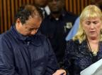 Tribunal estipula fiança de US$ 8 milhões a suspeito de manter jovens em cativeiro nos EUA Emmanuel Dunand/AFP Tribunal estipula fiança de US$ 8 milhões a suspeito de manter jovens em cativeiro nos EUA Emmanuel Dunand/AFP