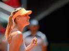 Maria Sharapova vence Ana Ivanovic e enfrentará Serena Williams na final em Madri PIERRE-PHILIPPE MARCOU / AFP/