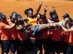 Serena Williams vence Sharapova e é bicampeã em Madri DOMINIQUE FAGET/AFP Serena Williams vence Sharapova e é bicampeã em Madri DOMINIQUE FAGET/AFP