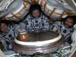 Nave espacial Soyuz pousa com sucesso na Terra