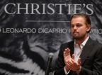 Leonardo DiCaprio arrecada US$ 38 mi para meio ambiente em leilão de arte Emmanuel Duand/AFP Leonardo DiCaprio arrecada US$ 38 mi para meio ambiente em leilão de arte Emmanuel Duand/AFP