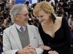 Spielberg prefere celebrar o cinema em Cannes a falar em competição ANNE-CHRISTINE POUJOULAT/AFP Spielberg prefere celebrar o cinema em Cannes a falar em competição ANNE-CHRISTINE POUJOULAT/AFP
