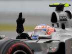 Button ressalta evolução da McLaren e lembra vitória heroica no Canadá em 2011 Stan HONDA/AFP Button ressalta evolução da McLaren e lembra vitória heroica no Canadá em 2011 Stan HONDA/AFP