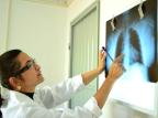 Médicos do interior chegam a ganhar mais do que os prefeitos das cidades Henrique Siqueira/Especial Médicos do interior chegam a ganhar mais do que os prefeitos das cidades Henrique Siqueira/Especial