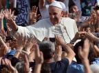 Cerca de 200 mil pessoas acompanham a missa de Pentecostes no Vaticano Vincenzo Pinto/AFP Cerca de 200 mil pessoas acompanham a missa de Pentecostes no Vaticano Vincenzo Pinto/AFP