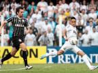 Corinthians empata com o Santos na Vila e conquista o Campeonato Paulista Miguel Schincariol/AFP Corinthians empata com o Santos na Vila e conquista o Campeonato Paulista Miguel Schincariol/AFP