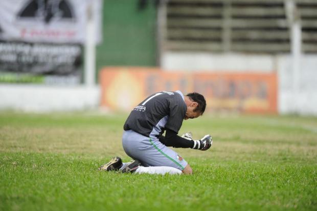 Nos pênaltis, goleiro Luciano brilha e São Paulo-RG volta à elite do Gauchão Ricardo Duarte/Agência RBS