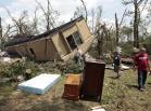 Tornados em Oklahoma causam mortes e...