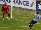 França perde para o Uruguai, no Estádio Centenário, por 1 a 0 Pablo PORCIUNCULA/AFP França perde para o Uruguai, no Estádio Centenário, por 1 a 0 Pablo PORCIUNCULA/AFP