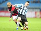 Grêmio explora com sucesso laterais do campo para vencer o Vitória na Arena Ricardo Duarte/