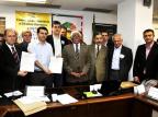 Deputados e líderes do campo lançam mobilização para resguardar a Emater Roger da Rosa/Divulgação Deputados e líderes do campo lançam mobilização para resguardar a Emater Roger da Rosa/Divulgação
