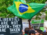Brasileiros fazem protestos de solidariedade no Exterior