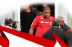 Luiz Zini Pires: Adriano é aposta de risco, mas existe risco maior que Gilberto e Rafael Moura no ataque? (Arte ZH/)