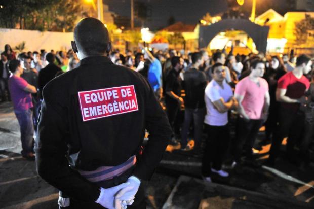 Simulação de evacuação em boate pode ajudar a aprimorar legislação contra incêndio  Félix Zucco/Agencia RBS