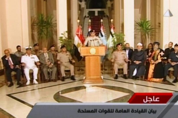 Cai presidente do Egito Mohamed Mursi EGYPTIAN TV/AFP