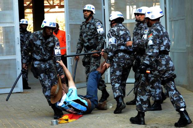 "A imagem mostra que foi errado", afirma major da BM sobre abordagem de policiais ao Gaúcho da Geral LUIZ MUNHOZ/FATOPRESS/ESTADÃO CONTEÚDO