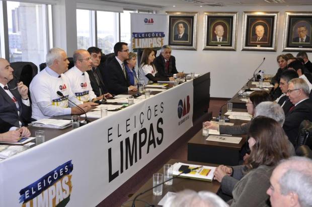 Movimento Eleições Limpas quer reunir 1,5 milhão de assinaturas em projeto popular para reformar sistema eleitoral Adriana Franciosi/Agencia RBS