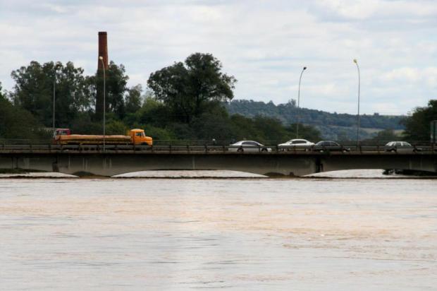 Enchente em São Leopoldo é a maior desde 1965 Charles Dias/Especial