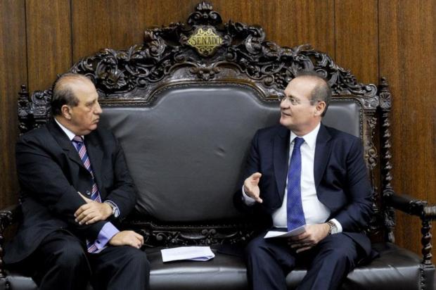 Supersalários no Senado: Renan Calheiros diz que servidores terão de devolver valor que excede o teto Jane de Araújo/Agência Senado