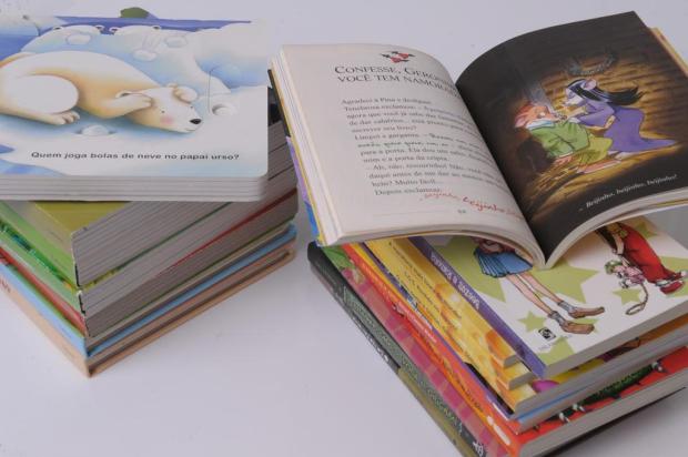 Confira dicas de livros clássicos para presentar o seu filho Fernando Gomes/Agencia RBS Confira dicas de livros clássicos para presentar o seu filho Fernando Gomes/Agencia RBS