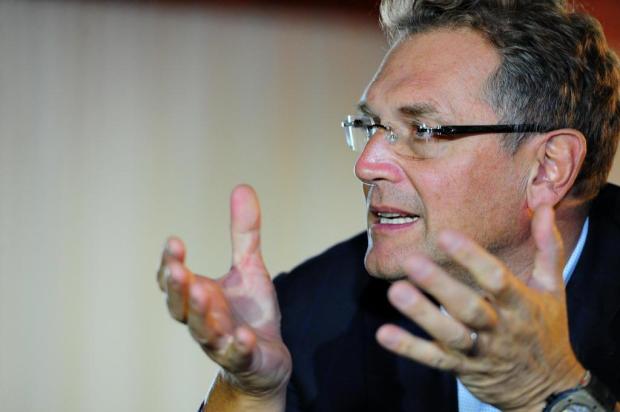 Em visita ao Beira-Rio, Jérôme Valcke afirma: "É uma lição para outros estádios" Fernando Gomes/Agencia RBS Em visita ao Beira-Rio, Jérôme Valcke afirma: "É uma lição para outros estádios" Fernando Gomes/Agencia RBS
