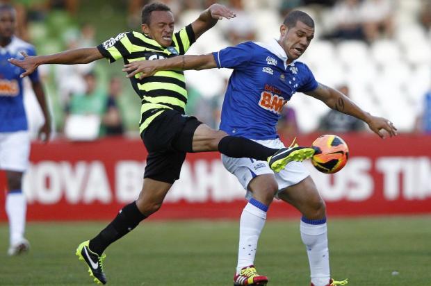 Coritiba vence o líder Cruzeiro em casa e ajuda Grêmio na tabela Felipe Gabriel/Agência Lancepress!