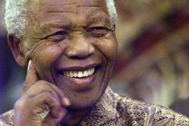 Enterro de Mandela será dia 15 de dezembro Ver Descrição/Ver Descrição