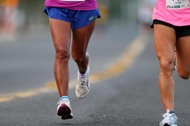 Cardiologista dá dicas para disputar longas corridas com saúde Bruno Alencastro/Agencia RBS Cardiologista dá dicas para disputar longas corridas com saúde Bruno Alencastro/Agencia RBS