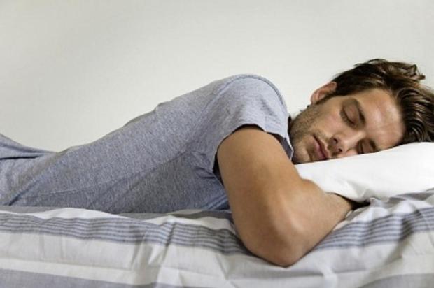 Falta de sono pode causar danos sérios ao cérebro, aponta estudo Reprodução/Inmagine Free