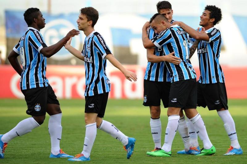 Grêmio e Pelotas se enfrentaram no estádio do Vale:imagem 10
