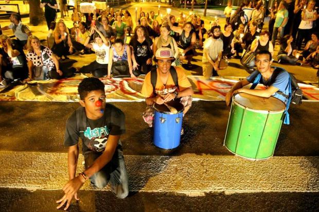 Protesto pede reforma no Instituto de Educação, e secretário estadual afirma que prédio será restaurado Ricardo Duarte/Agencia RBS