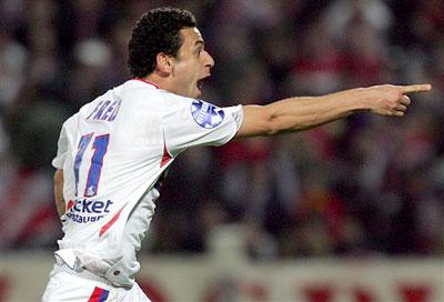 Fred se reapreseta ao Lyon com uma semana de atraso Michel Spingler/ap
