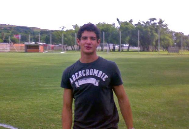 Alexandre Pato rejeita comparação com Van Basten Diogo Olivier / Alexandre Pato rejeita comparação com Van Basten Diogo Olivier /