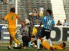 Grêmio sai na frente com gol de Léo