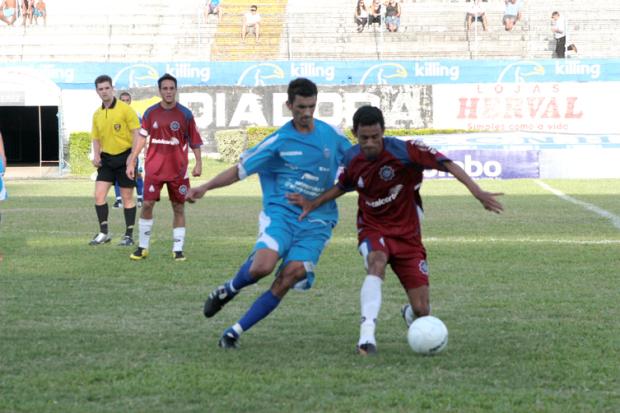 Novo Hamburgo e Caxias empatam sem gols Charles Dias, Especial/