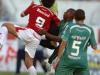 Já na segunda etapa, o Inter tentou impor o ritmo de jogo. Arriscou mais, mas nada adiantou e o colorado perdeu o primeiro clássico em casa