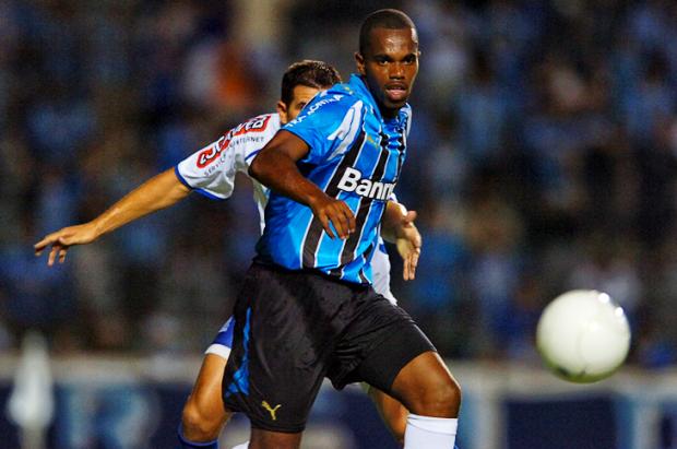 Médico do Grêmio revela que Tadeu usou antiinflamatório Mauro Vieira/ Médico do Grêmio revela que Tadeu usou antiinflamatório Mauro Vieira/