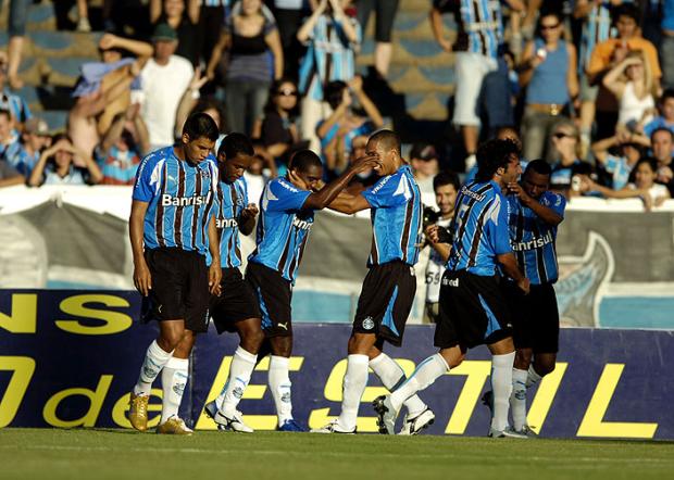 Grêmio vence e é o melhor da primeira fase do Gauchão Jefferson Botega/
