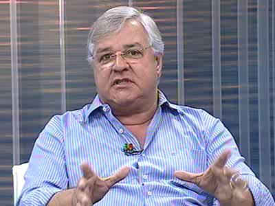 Presidente Odone diz que só escalação não explica a derrota Reprodução/