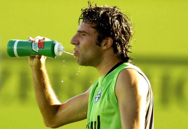 Júnior, Nunes e Tadeu estão de saída do Grêmio Jefferson Botega /