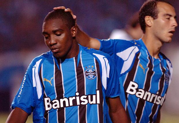 Perea reconhece mau momento no Grêmio Valdir Friolin/ Perea reconhece mau momento no Grêmio Valdir Friolin/