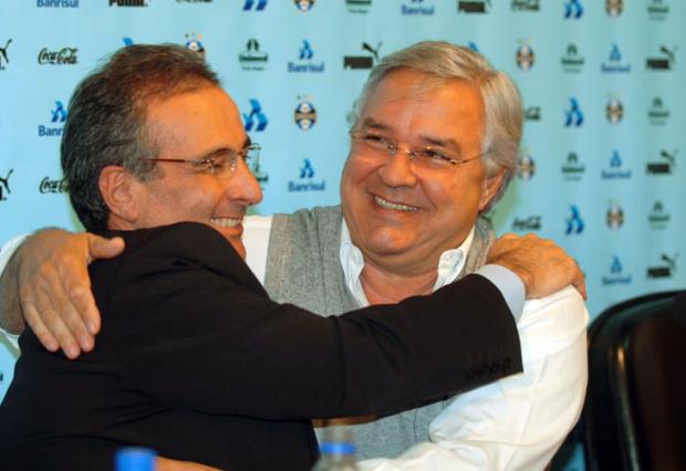 Krieger diz que Grêmio entrará com sangue fervendo frente ao Fluminense Mauro Vieira / Krieger diz que Grêmio entrará com sangue fervendo frente ao Fluminense Mauro Vieira /