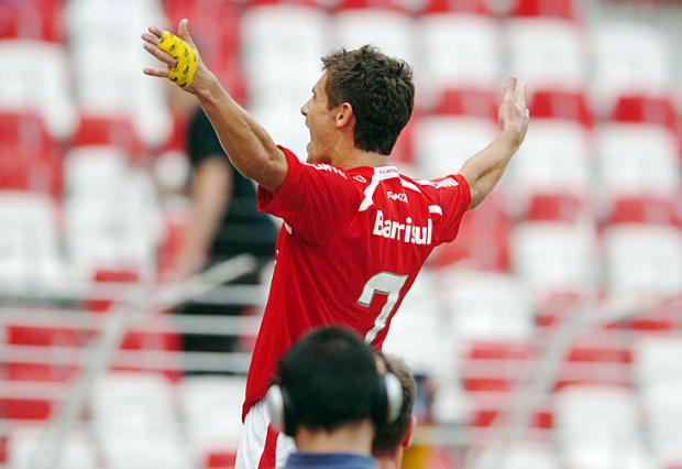 Inter despacha Caxias no Beira-Rio e chega às finais do Gauchão Mauro Vieira/ Inter despacha Caxias no Beira-Rio e chega às finais do Gauchão Mauro Vieira/