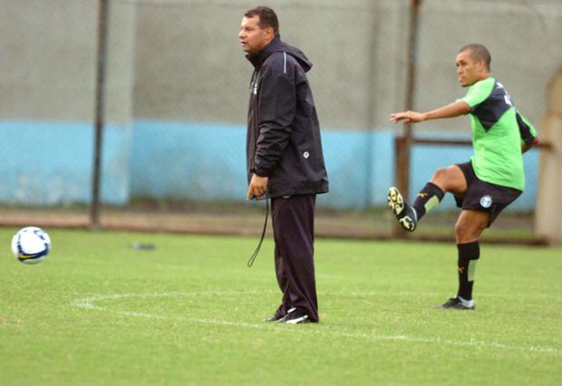 Grêmio tentará manter Eduardo Costa até o fim de 2008 Valdir Friolin / Grêmio tentará manter Eduardo Costa até o fim de 2008 Valdir Friolin /