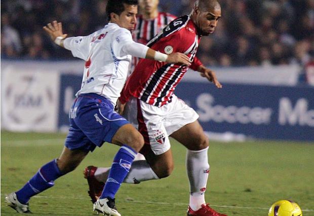 CBF antecipa estréia do Grêmio no Brasileirão 2008 Iván Franco, EFE/ CBF antecipa estréia do Grêmio no Brasileirão 2008 Iván Franco, EFE/