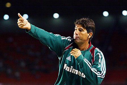 Renato Gaúcho é destaque em revista da Conmebol Divulgação/ Renato Gaúcho é destaque em revista da Conmebol Divulgação/